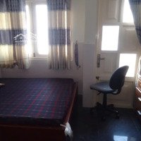 Cho Thuê Nguyên Căn Nhà Trung Tâm Q3.Diện Tích30M2