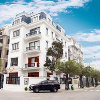 Bán Biệt Thự 300M2 Hoàn Thiện Nội Thất Nhập Khẩu Đẳng Cấp Siêu Hót Liên Hệ: 0889513999