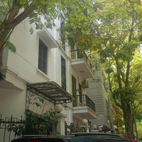 Chính Chủ Cần Bán Gấp Bt Xa Ladiện Tích125M2, 30, X Tỷ Hà Đông Phân Lô Ô Tô Tránh Lô Góc Kd Sầm Uất