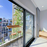 Căn Hộ Balcony/ Cửa Sổ Thoáng, Ngã Tư Hàng Xanh, Chợ Bà Chiểu, Bình Thạnh
