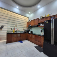 Nhà Siêu Đẹp, Thoáng 240M2 Chính Chủ Cho Thuê, Giá 25 Triệuieu/T, Cố Định Giá 3-5 Năm, Kế Mọi Tiện Ích