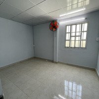 Nhà Hẻm 160 Nguyễn Văn Quỳ, Phú Thuận, Giá Bán 10 Triệu, 5Pn