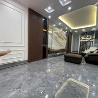 Chính chủ bán nhà đối diện Aeon Mail Long Biên!