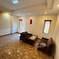 Cho Thuê Nhà 36M*5 Tầng, Full Đồ, Ngõ 690 Nguyễn Văn Cừ, Long Biên , Giá Bán 10 Triệu