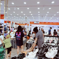 Trệt Lầu Trưng Bày Siêu Vỉa Hè Vị Trí Đắc Địa Cạnh Coopmart Quang Trung