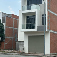Cần Bán Căn Nhà 1 Trệt, 2 Lầu, Nằm Gần Ngã 4 Hòa Lân