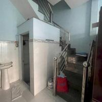 Bán nhà Lạc Long Quân, gần Âu Cơ, Tân Bình, 32m² - 4x8 - 2 tầng, chỉ hơn 3 tỷb