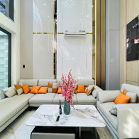 Bán Nhà Gần Metro Bến Thành! Nhà Đẹp 52,5M2 Lê Thị Hồng Gấm, Q1 Giá Bán 3Tỷ980 (Còn Tl). Nhà 4 Phòng Ngủ Shr