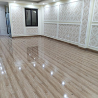 Cho Thuê Văn Phòng Đại Lộ Thăng Long, Diện Tích 50M2, Sàn Thông, Sạch Đẹp