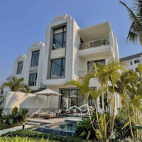 Duy Nhất Bt Đơn Lập Mặt Biển Ha Long, Giá Cđt, 296M2, Hồ Bơi Riêng, Bãi Tắm Riêng, Đất Ở Lâu Dài