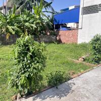  Bán hai lô Fo Lâu Làng Hoa Động ngay trung tâm giá 1,3x tỷ ngõ morning. Lh 0967084289