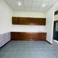 Bán nhà thị trấn Đức Hoà, KV4, đường nhựa giá 1 tỷ 850, 2PN