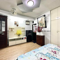 Cần Bán Nhà 5 Tầnghẽm Xe Hơilê Văn Sỹ Thông Trường Sa, Quận 3 - Ngang 4.5M. Đang Cho Thuê 40 Triệu/Tháng