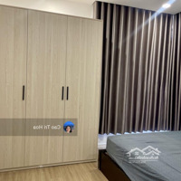 Cho Thuê 4 Phòng Ngủ, 3 Vệ Sinh Giá Bán 13 Triệu. Đầy Đủ Nội Thất. Ở Liền. View Đẹp.