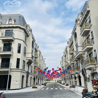 Bán Đợt Cuối Cùng Chỉ Còn 20 Cuối Cùng Ở Royal River City 80 Hạ Lý