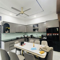 Bán Nhà Riêng 200M2, 4 Phòng Ngủ 5 Vệ Sinhtại Nguyễn Thị Định, Thạnh Mỹ Lợi, Q2, Hcm