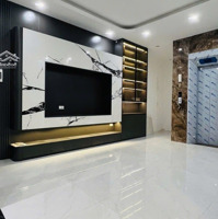 Bán Gấp Nhà Đẹp Gần Hồ Văn Chương - Đống Đa Thoáng 2 Mặt Trước Sau - Ngõ Nông Ôtô Đỗ - Giá Sát 8Tỷ