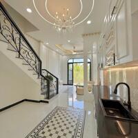 Nhà đẹp mới xây P5, trung tâm tp Mỹ Tho Tiền Giang