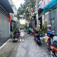 Bán Nhà Nhà Diện Tích Lớn Sát Dự Án Tham Lương Bến Cát Diện Tích Lớn 4.X Tỷ Lê Đức Thọ P15 Gò Vấp.