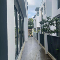 Nhà Nguyên Căn Khu Đông Tăng Long 8X20 Gara Oto