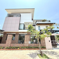 Cho Thuê Biệt Thự Sân Vườn Hiện Đại Full Nội Thất Có Thang Máy Giá Bán 60 Triệu/Tháng Kđt Ven Sông Tắc