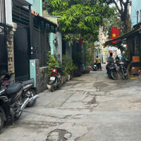 Bán Nhàhẽm Xe Hơilê Hồng Phong Q10 - 40M2 - 4X11- 30Tầng - Nhỉnh 8 Tỷ