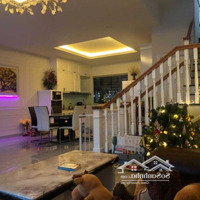 Bán Gấp Biệt Thự Đẹp Tại Khu Mỹ Kim 3, Lý Long Tường, Quận 7, Giá Tốt