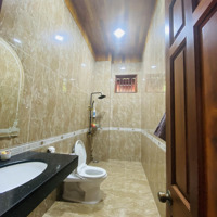 Bán Biệt Thự Vip Full Gỗ Cao Cấp Khuôn Viên 500M Mặt Tiền Đường Đẹp