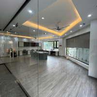 Cho Thuê Tầng 2 Mặt Sàn 80M2 - Lô Góc Quang Trung Hà Đông- Đầy Đủ Nội Thất Văn Phòng, Oto Đỗ Cửa