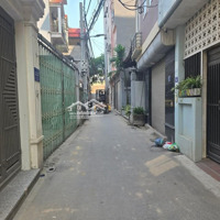 Bán Nhà Đất Ngõ 209 An Dương Vương. Hàng Xóm Phở Hồ Lợi, Phù Hợp Xây Ccmn, Ở Yên Tĩnh. Đất Gần Ô Tô