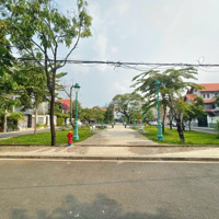Bán Gấp Biệt Thự 12X20M, 3Tầng Giá Bán 38Tỷ Kdc Tân Quy Đông, P. Tân Phong Kế Lotte Quận 7