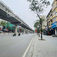 Vip Hồ Tùng Mậu - Mặt Phố Vỉa Hè Đá Bóng - Ngay Cạnh Quận Ủy - 2 Mặt Tiền Trước Sau - Kinh Doan