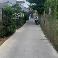 Chính Chủ Bán Lô Đất Lô Góc 2 Mặt Tiền Đường Xe Hơi Cách Ủy Ban Xã Long Hậu 70M