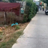 Chính Chủ Bán Lô Đất Lô Góc 2 Mặt Tiền Đường Xe Hơi Cách Ủy Ban Xã Long Hậu 70M