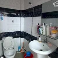 Bán gấp nhà mặt phố Lò Lu tại P. Trường Thạnh, Quận 9, TP.HCM, 4,25 tỷ, 71m2
