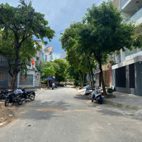 Cho Thuê Kho Mới Xây Dựng Hẻm 1 Sẹc Đặng Thùy Trâm. 4,6X20M Có Gác . 18 Triệu/Tháng. Sát Bên Đh Văn Lang