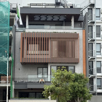 Hạ Giá Bán 38Tỷ Giảm Còn 36Tỷ Np 7X18 126M2, 7X20 140M2 190 Triệu/M2 Giảm Còn 185R/M2, Sg Mystery Villas