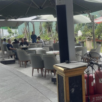 Cho Thuê Mặt Bằng Đẹp 200M2 Giá Rẻ Trung Tâm Quận 7 Như Hình