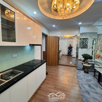 Chỉ Nhỉnh 4 Tỷ Sở Hữu Ngay Căn Hộ Chung Cư 3 Ngủ - Lô Góc, Trung Tâm Cầu Giấy