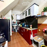 Bán Nhà Khu Trung Tâm Hoàng Diệu - Quận 4 Cách Mặt Tiền Hoàng Diệu (30M) & Vĩnh Khánh 30M