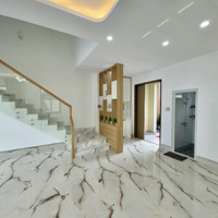 Cho Thuê Shophouse 310M2, 40 Triệu Vnd Tại Lý Thái Tổ, Hòa Phú, Thủ Dầu Một, Bình Dương