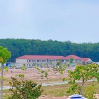 Cần tiền nên cần bán gấp lô đất 2 mặt tiền đối diện công viên trung tâm chỉ 980Tr. Sở hữu ngay