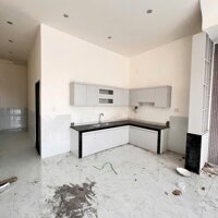 BÁN NHÀ LẦU SỔ SẴN CHỈ 800TR NHẬN NHÀ GIÁP PHƯỜNG BỬU LONG