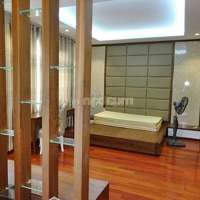 Cho Thuê Nhà Sân Vườn 150M X 3 Tầng Thụy Khuê Full Nội Thất Giá 19 Triệu/Tháng