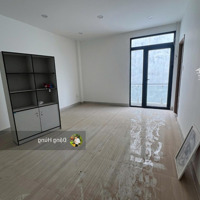 Cho Thuê Sàn Văn Phòng Góc 2 Mặt Tiền Cao Đức Lân, An Phú, Quận 2 (120M2). Giá: 25 Triệu/Th