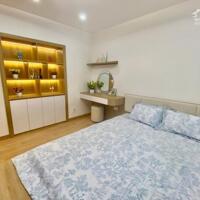 Bán căn hộ tầng 2 tập thể Bách Khoa, Hai Bà Trưng, 70m2, nhà đẹp ngõ ô tô