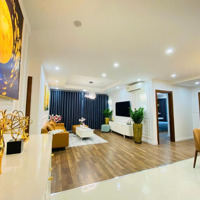 Chính Chủ Cần Bán Gấp Căn Góc Tòa R4 - 160M2 Chung Cư Goldmark City Giá Nhỉnh 9 Tỷ