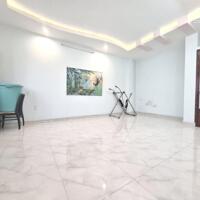 Bán nhà mặt phố quận 6 - Diện tích to khủng long nở hậu cực tốt - 28 tỷ