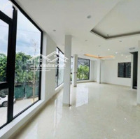 Cho Thuê Mbkd Hot Nhất Ô Chợ Dừa - Đống Đa Với Tổng Dtsd : 360M2 .Mặt Tiền: 12M Nhận Diện Cực Đỉnh .
