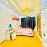 Chính Chủ Bán Nhà Ngõ 20 Cát Linh Ngã Ba Tôn Đức Thắng, 5 Tầng, Ngõ Oto Nhỏ, 32M Giá Bán 7.2 Tỷ